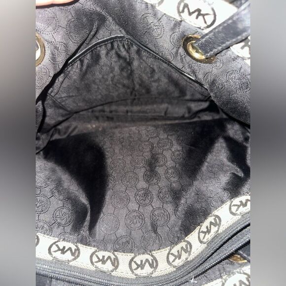 Michael Kors Black and Tan Tote Bag - Picture 11 of 13